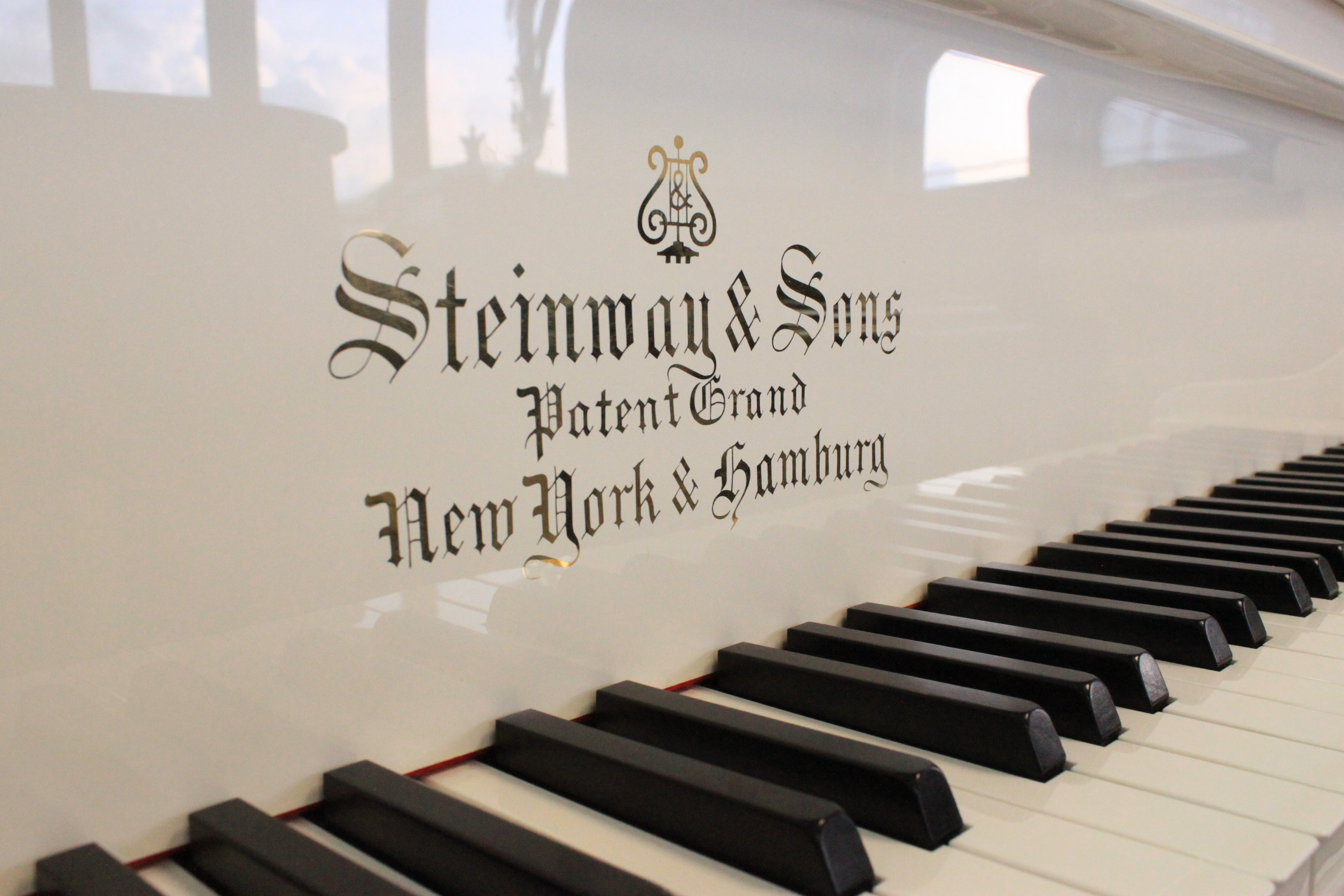 Steinway & Sons, патентованный рояль, Нью-Йорк и Гамбург